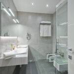 Rivestimento bagni durevoli con Microcemento Ultradecor